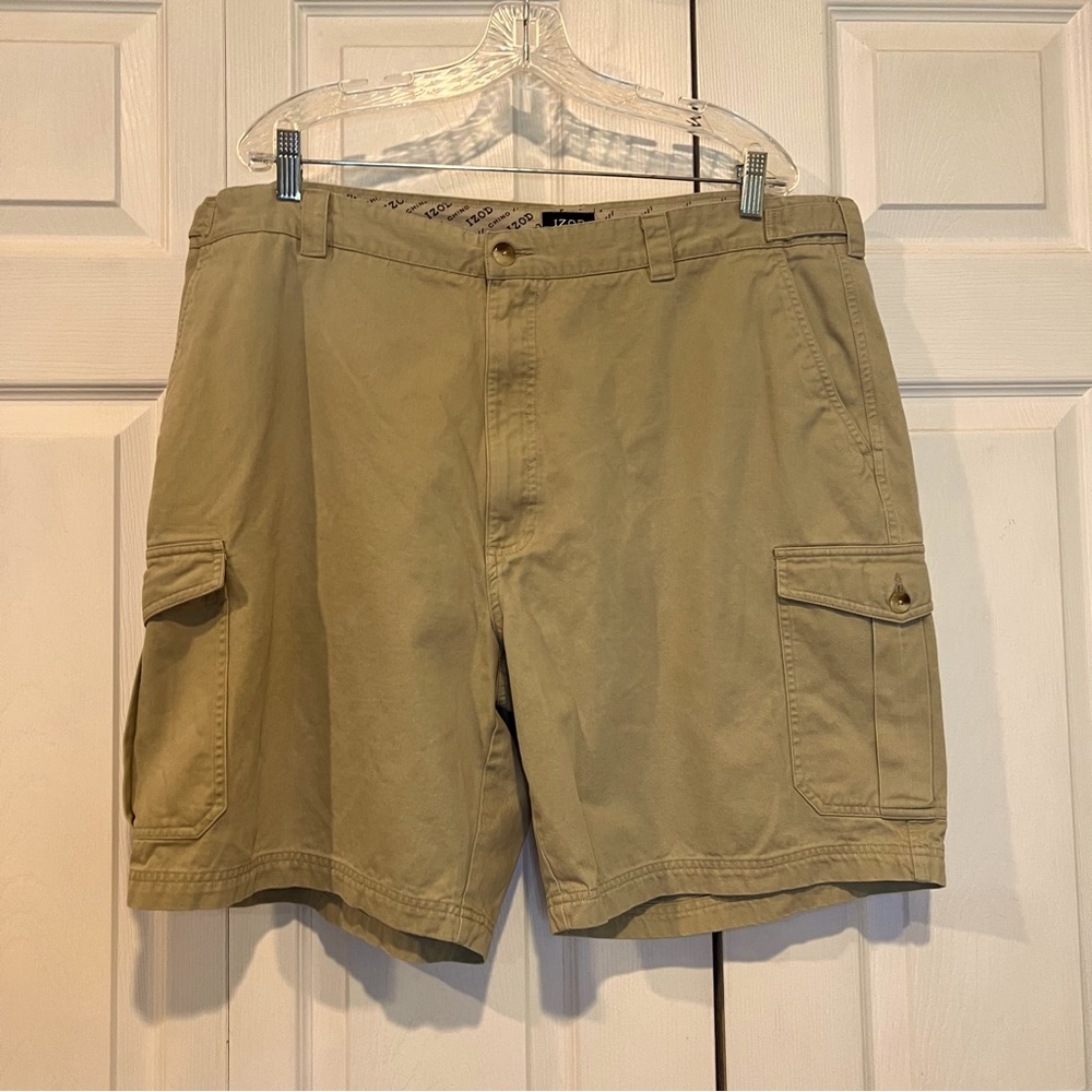 🍋 Izod Tan Cotton Shorts - size 42